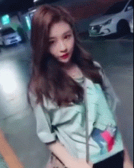 温婉害人不浅？15岁女孩曝欲辍学整容当网红，温婉：这锅我不背