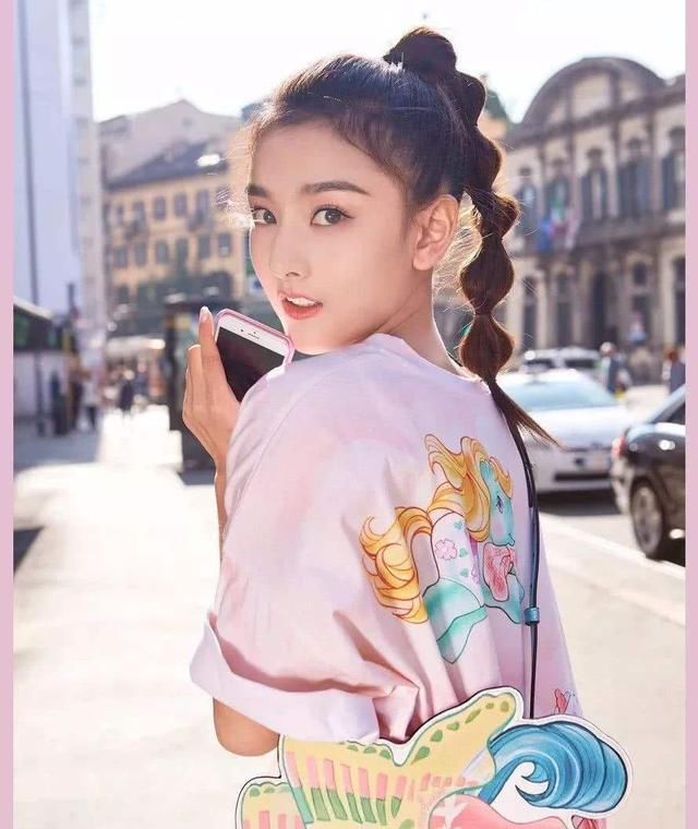 『时髦』马尾辫已经out了,今年最火的是“猕猴头”扎发,减龄又时髦!