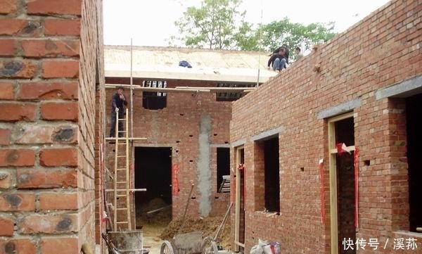 一拆到底! 农村统一规划建房后, 这4种房留不住了, 农民早做打算