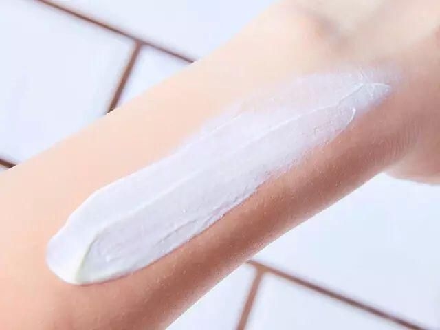 拒绝晒黑!一天只要涂一遍的防晒霜，限时5折购