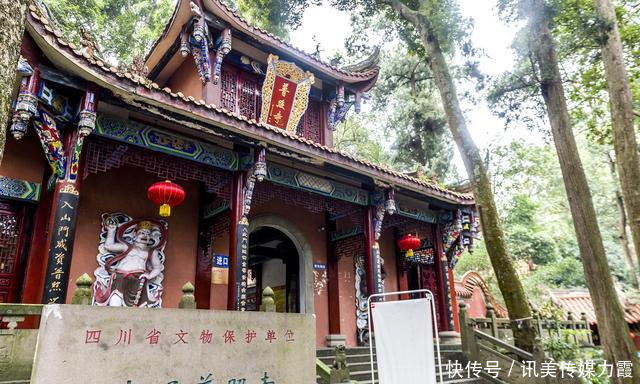  普照寺@川西这座不起眼小庙，好多香港明星都来过，听说附近还埋有宝藏