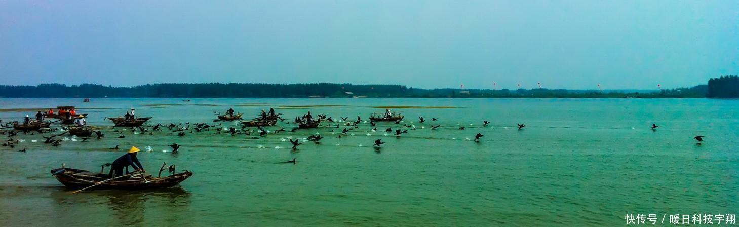 这个县以湖命名,有亚洲最大的湖泊湿地,湖泊面积占全县三分之二