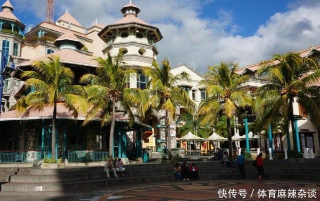 与中国非常交好的国家钞票上印的是中国人,还对中国实行免签!