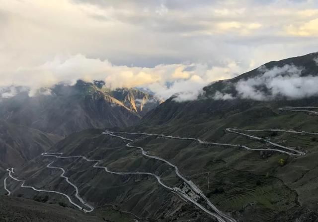 WEY你而来的5476KM，却是这个品牌更有文化和温度的第一步？