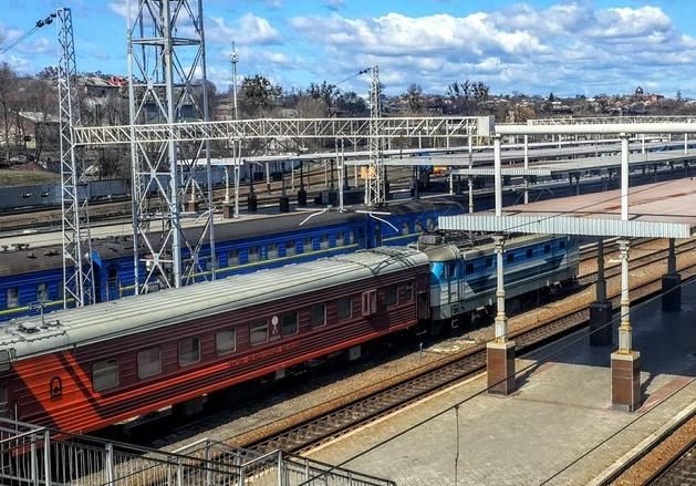 来美女遍地的乌克兰旅游，1000元人民币能玩多久?看了“心动”!