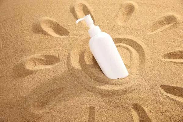 夏季酷热，聪明人是这样防晒的