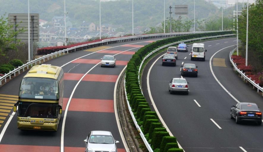  「调整」高速收费新政已调整5天，大车和小车都有变化，还不了解