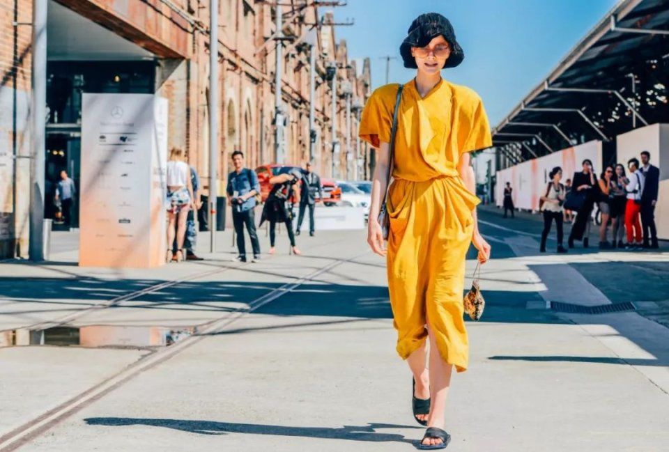 我被今年这个流行色圈粉了，太吸睛!