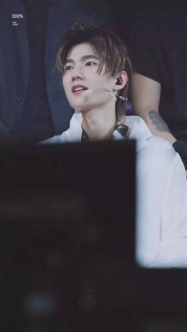 鲻鱼头发型得靠颜值撑！范丞丞像精灵，杨洋超日系，鹿晗不敢认！