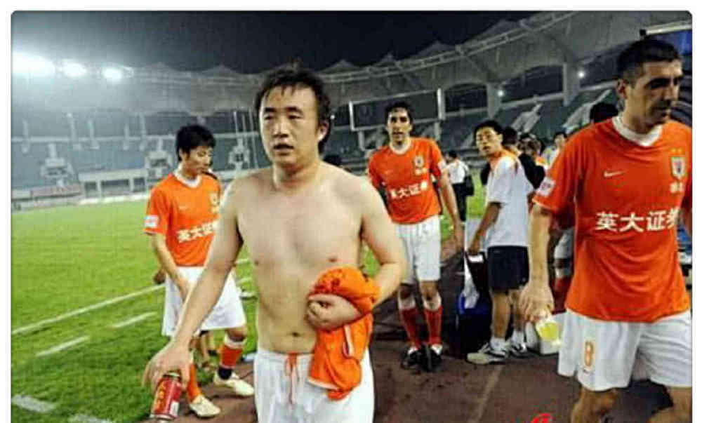 郝海东上访谈节目，正面回应国足高薪谣言，网友直呼不敢相信