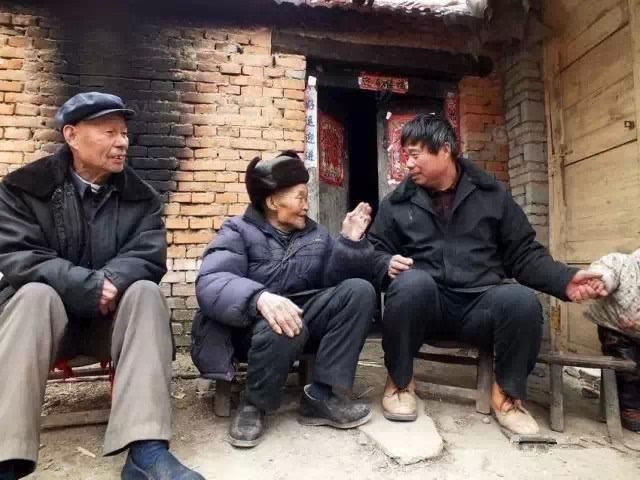  【土地流转】未来五年，农村4类人将率先富起来，认清形势，年挣