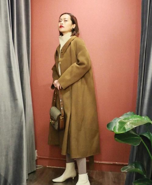 『女人』真正有品味的女人,穿大衣都不会配长靴,选择另外3双时髦更显瘦