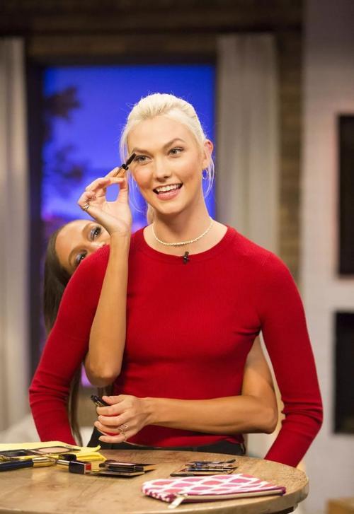 超模刘雯何穗杜鹃都有哪些“奇葩”之处？