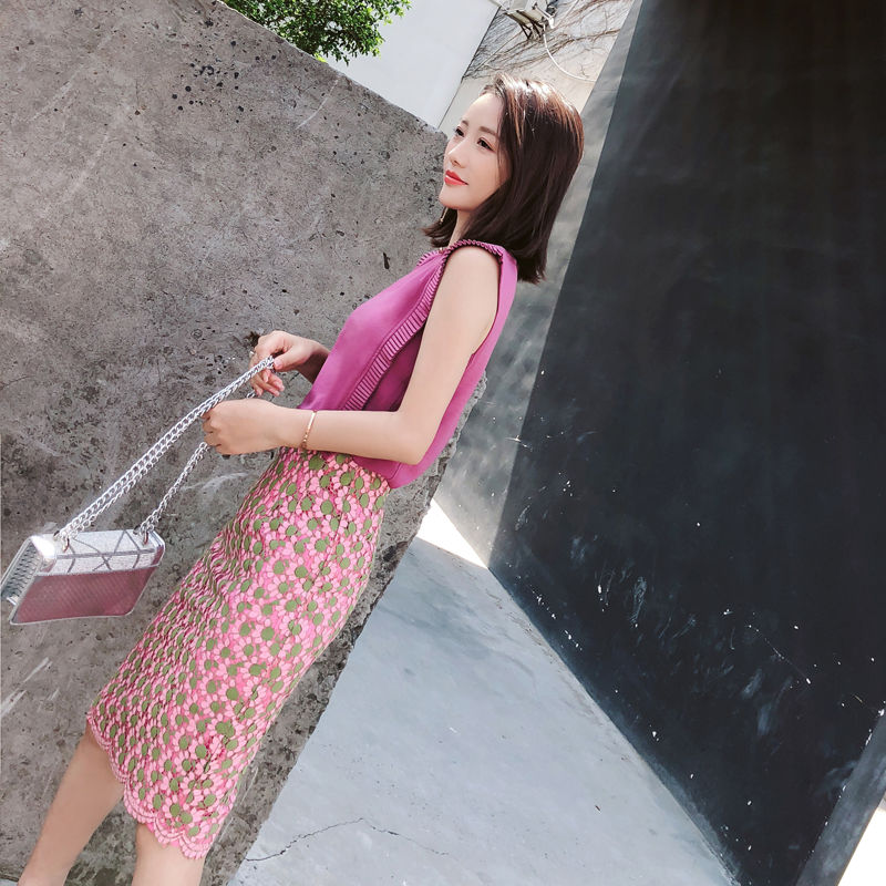 30+女人别再T恤牛仔裤，土爆了!学穿晚晚风套装，轻松做女神