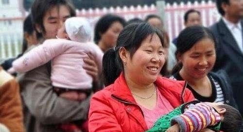  『济条件不好』农村怪象：家里没钱还要坚持生二胎，为啥？专家说了3点原因