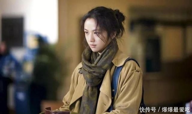  『高丸子』这个时候丸子头成了女孩们的首选 轻松搞定的慵懒发型