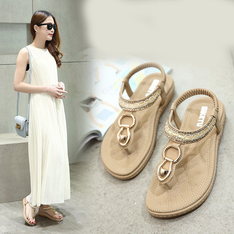 不要再穿高跟鞋了，这些平底鞋穿起来比高跟鞋还有女人味