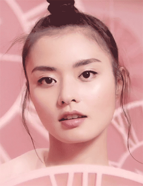 新品上市|如果灵魂有肌肤，雾就是灵魂的肌肤