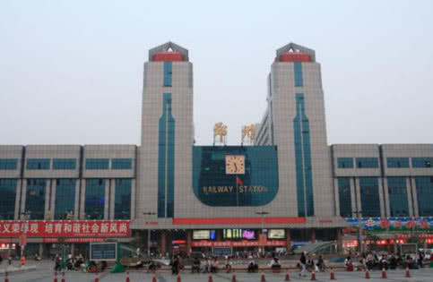 我国最“牛”3个的火车站，郑州西安上榜，可直达任何一个省会