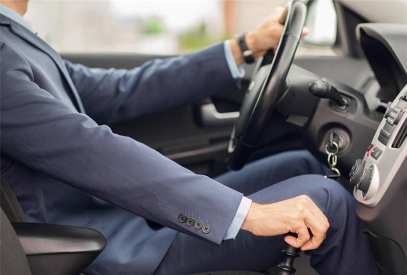  晕车|为啥晕车的总是乘客，司机为啥不晕？司机：我晕了谁开车？