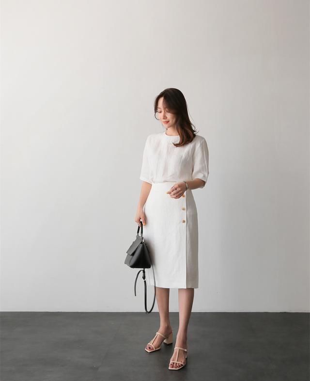 职场OL一周搭配 紧身包臀裙穿出端庄范