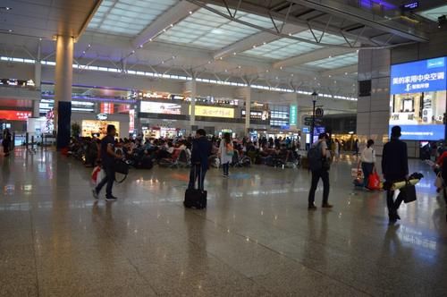  建筑@我国十个最有名的火车站，其中一处，被外媒评为全球最美建筑