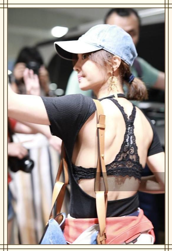 本以为奚梦瑶的露背装够大胆的了，但看到蔡依林，我顿时沉默了!