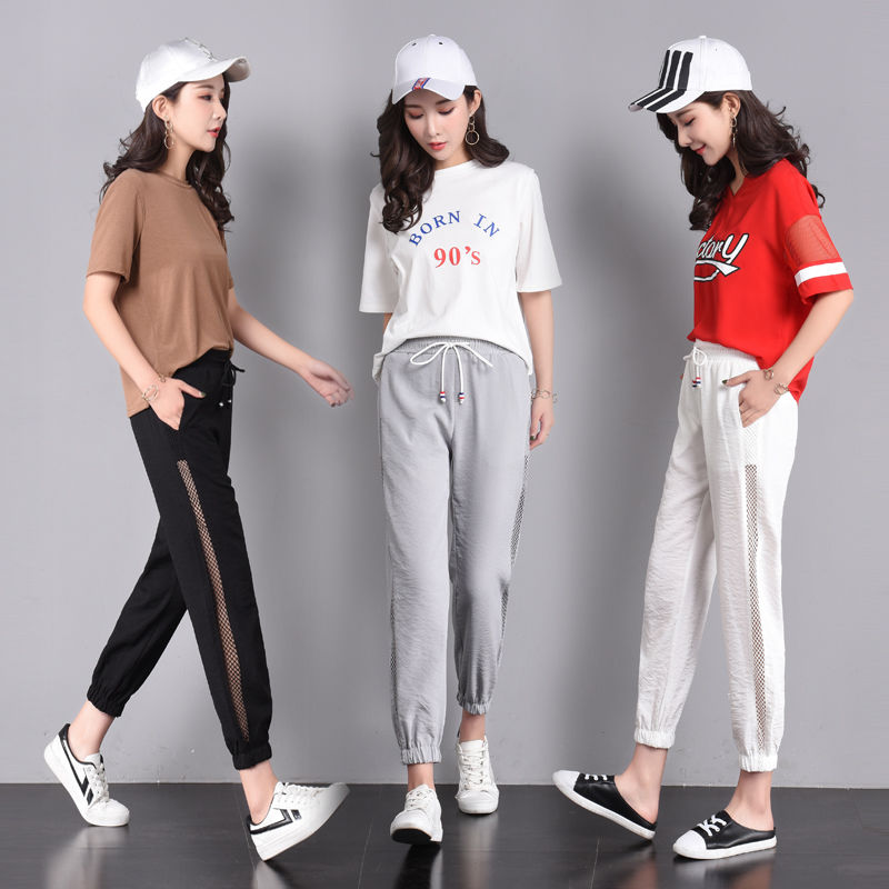 有一种德芙裤，比阔腿裤有格调，比牛仔裤舒适，我和女儿各买两条