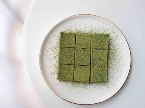 「不算」让女生没“自制力”的一种零食,椰子冻不算啥,抹茶生巧吃过吗?
