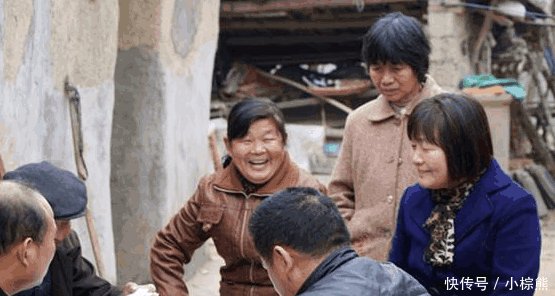 提个醒 9月起, 村干部又要上门收钱了! 每户起码600元, 你交吗