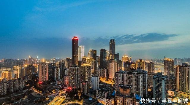 昆明、西安、成都、重庆四城市各区GDP总量排名！