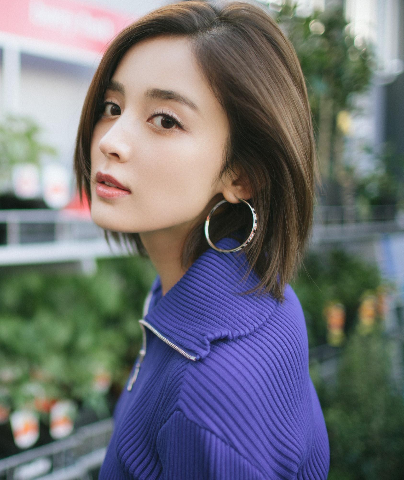 以为娜扎、景甜的大耳环够美, 结果被宋茜和杨幂的造型帅一脸!