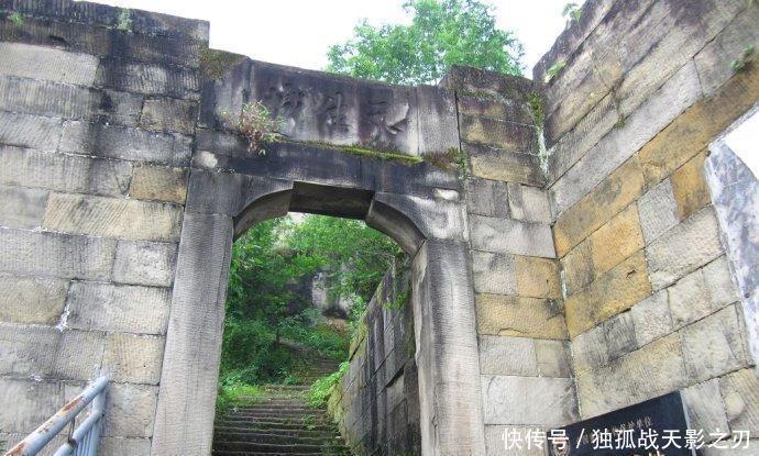 以前与成渝并称为“成渝万”的四川第三大城市现在为重庆最大城区