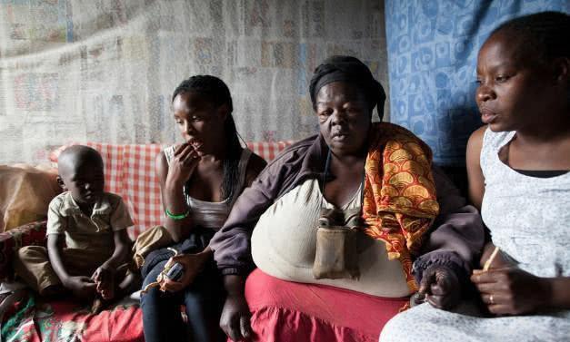  「非洲」非洲岳母在中国看到女儿农村生活，才知道为什么她要在中国居住