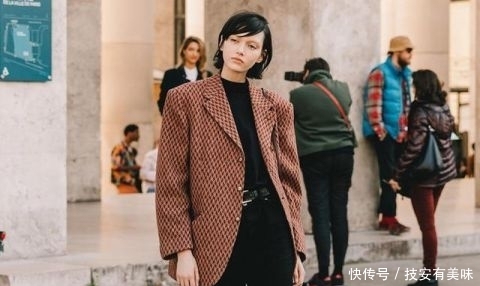 『奶油甜桃』2019秋冬穿搭灵感?这几个流行色快follow