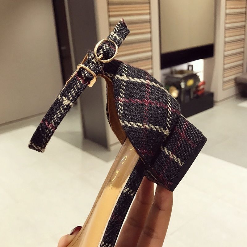 坐办公室的女人，尽量少穿凉鞋，寒气太重!穿这样的单鞋舒适好看