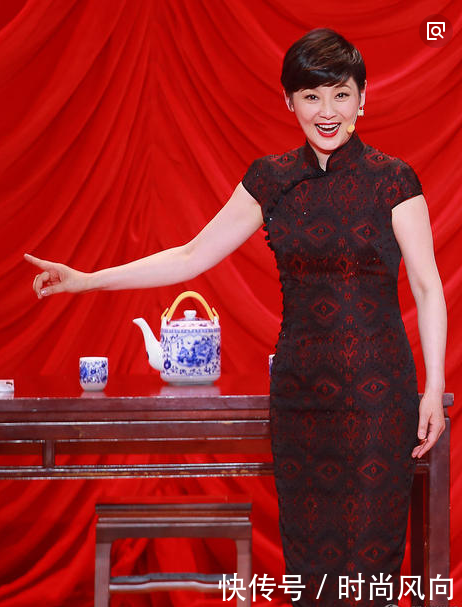 旗袍可不是随便乱穿的,穿在徐帆身上叫旗袍,穿在金星身上叫僧袍