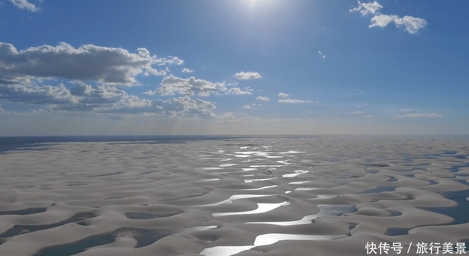 世界上最神奇的沙漠,没有黄沙漫天只有湖泊成群,据说还能捕鱼?