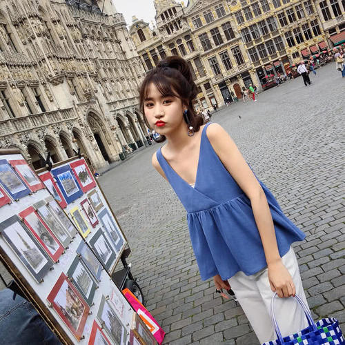 外穿吊带小背心，性感出街，凉爽一夏！