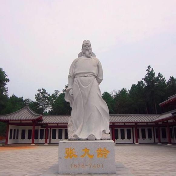 张九龄最经典的一首诗，所描写的庐山景色，美得让人心醉！