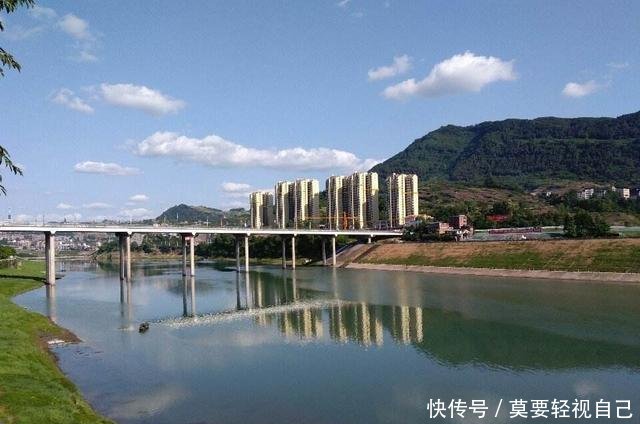  「我国」我国争议最大的高铁,四川和重庆的网友吵开了,最后重庆