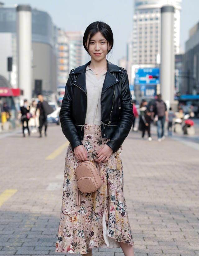  「年春夏」衣服在精不在多,今年春夏备齐这4种基础款,洋气百搭巨有范