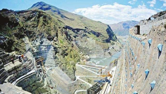 中国一超级工程将完工，8年耗资1000亿？“基建狂魔”震撼全球