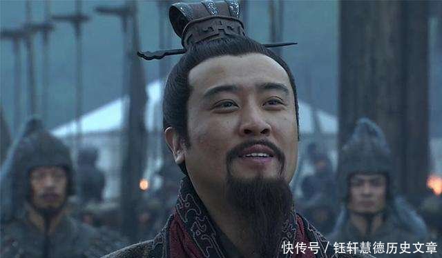 三国:庞统我有一计能保关羽!刘备还是听孔明的!