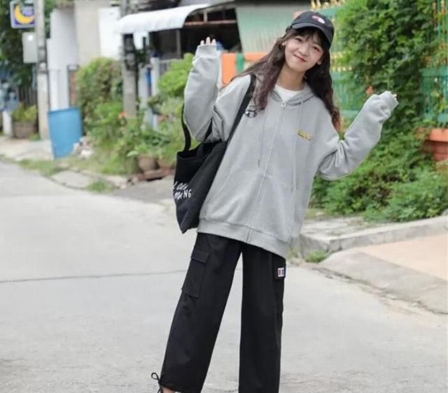  「懒人」拯救懒人少女的春天简约搭配，青春减龄有活力