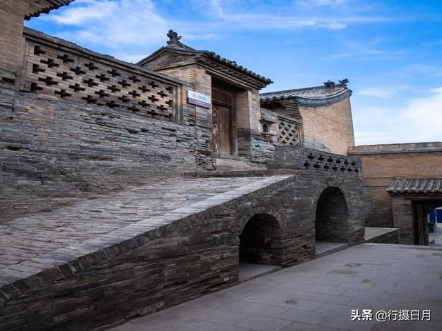 如果说五岳归来不看山，五台归来不看庙，那么从这里归来不看院