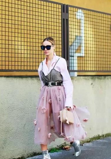 颜色控女生很可爱，第1种颜色很常见，最后一种唐嫣都爱不释手