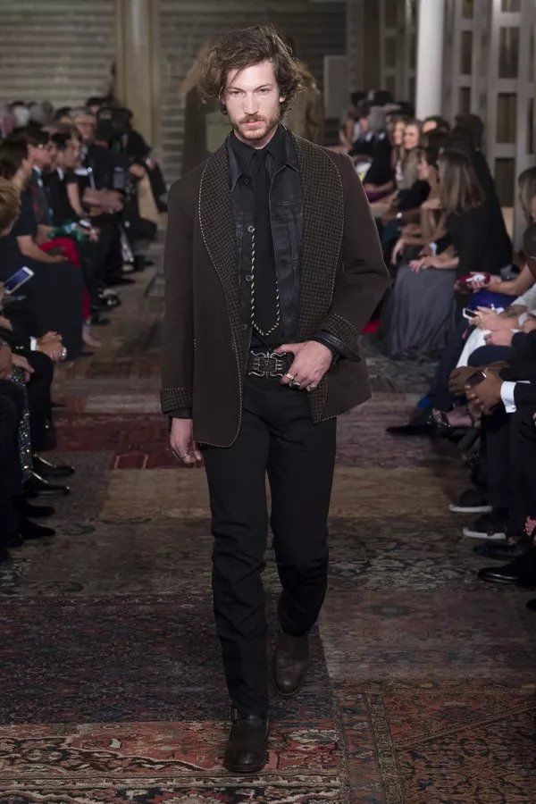 请来半个娱乐圈的Ralph Lauren大秀，到底有什么值得看?