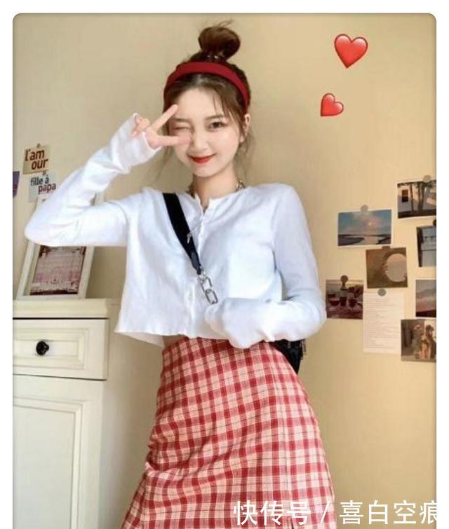  『相互拼接』快换掉你的“萝莉裙”，现在流行“彩色格子裙”，更加减龄显瘦