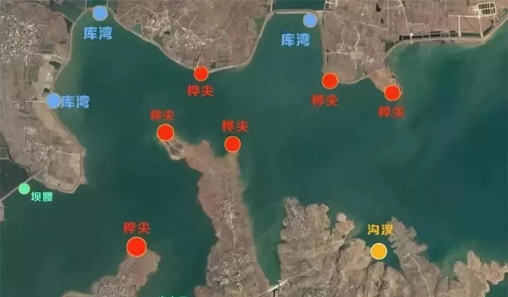 #钓点#经常蹲点却颗粒无收?那是因为没有选对钓位,钓点好鱼儿上钩早